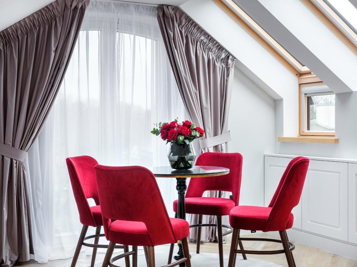 Golden Queen Deluxe Jacuzzi Apartments - Old Town Cracovie Extérieur photo