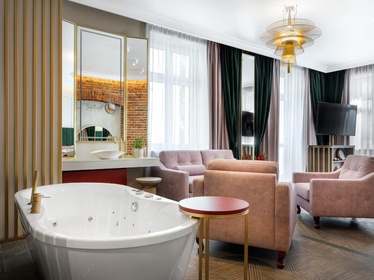 Golden Queen Deluxe Jacuzzi Apartments - Old Town Cracovie Extérieur photo